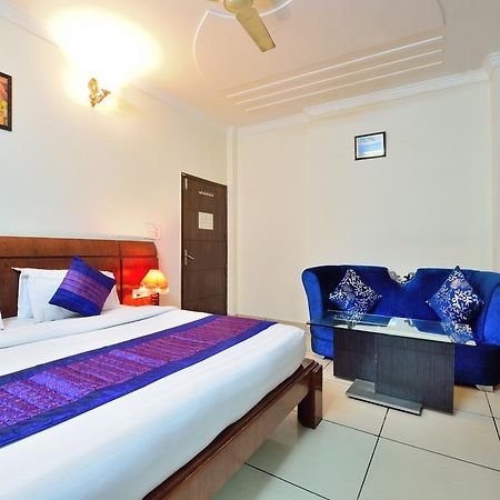 Centra Inn New Delhi Exterior foto