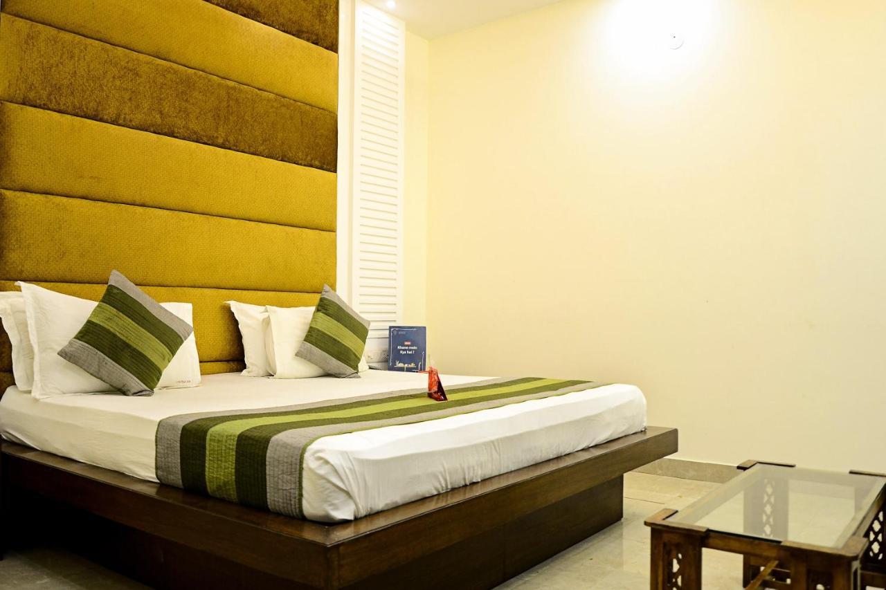 Centra Inn New Delhi Exterior foto