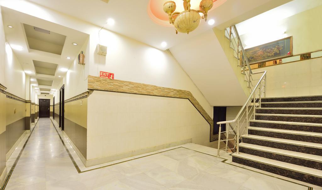 Centra Inn New Delhi Exterior foto