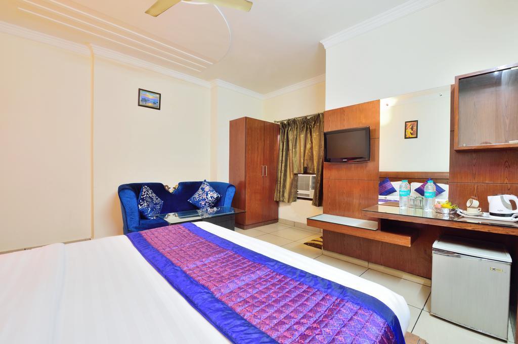 Centra Inn New Delhi Exterior foto