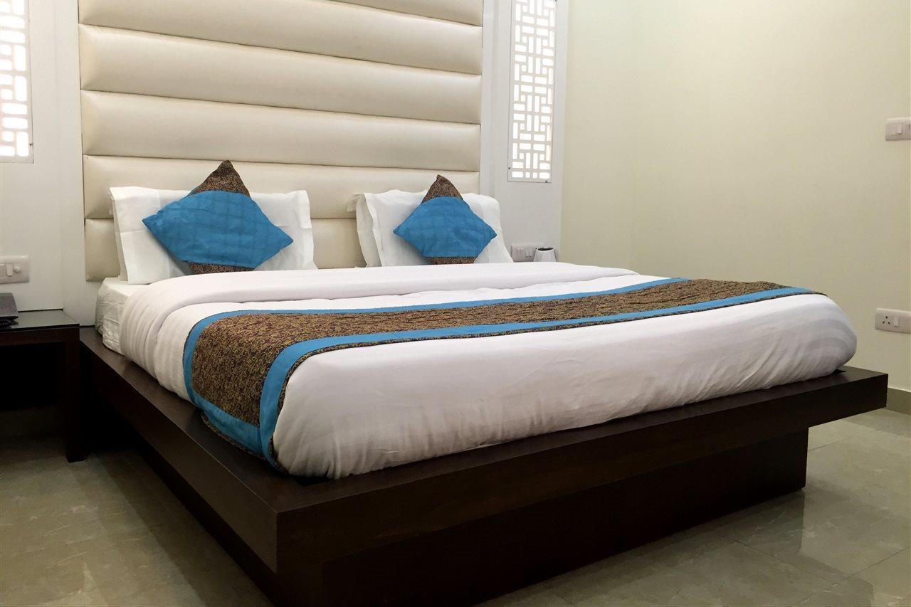 Centra Inn New Delhi Exterior foto