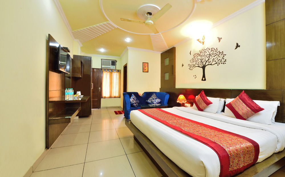 Centra Inn New Delhi Exterior foto